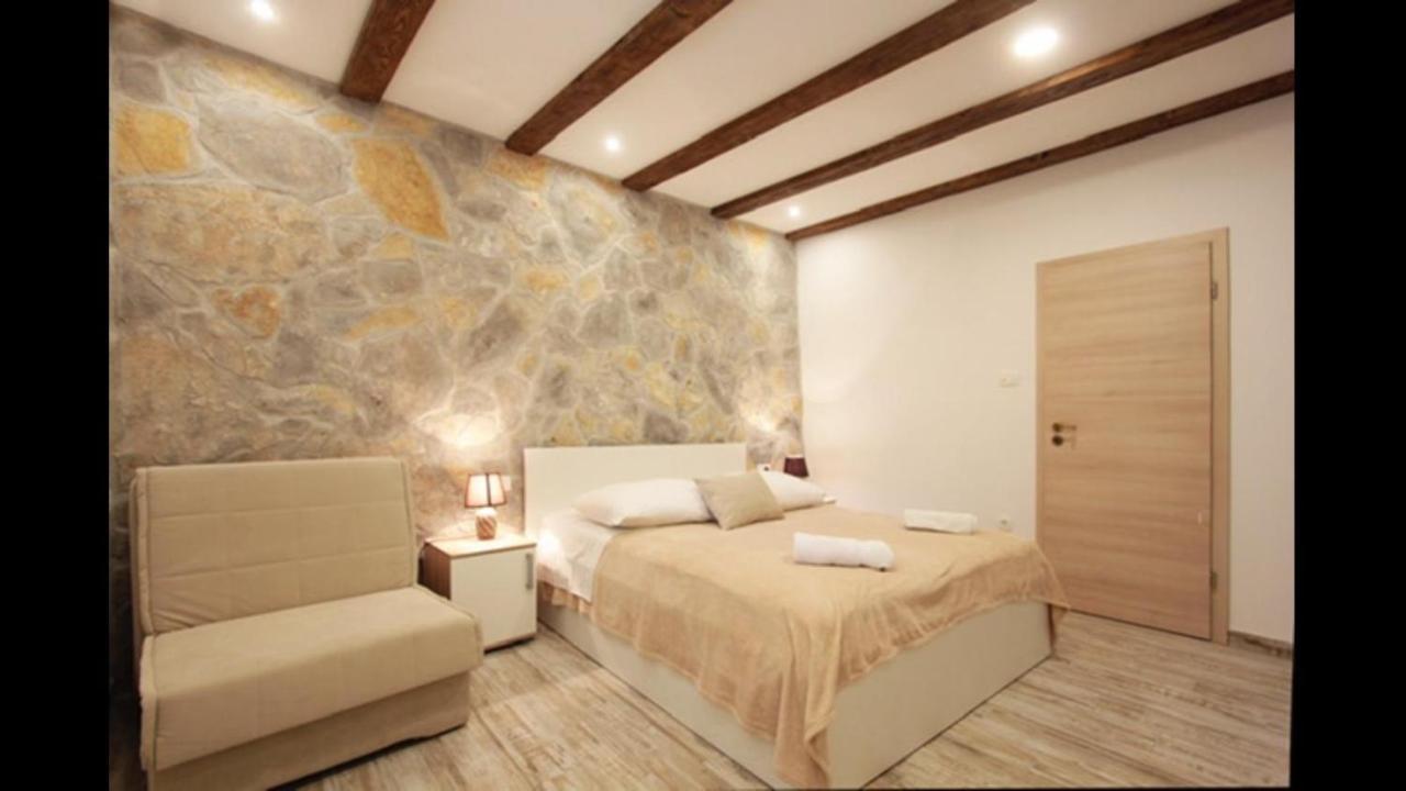 Ferienwohnung Misel Split Exterior foto